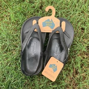 Aussie Soles Starfish Flip Flops with Straps